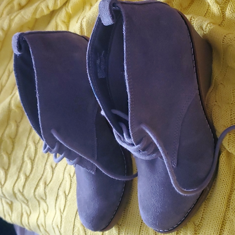 Winter leather boots